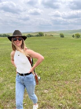 Meet your Posher, Amelia